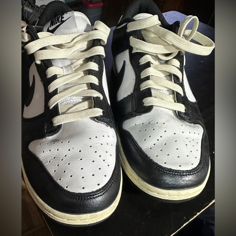 Nike Dunk Low Vintage Panda Black White Size 9 FQ8899-100